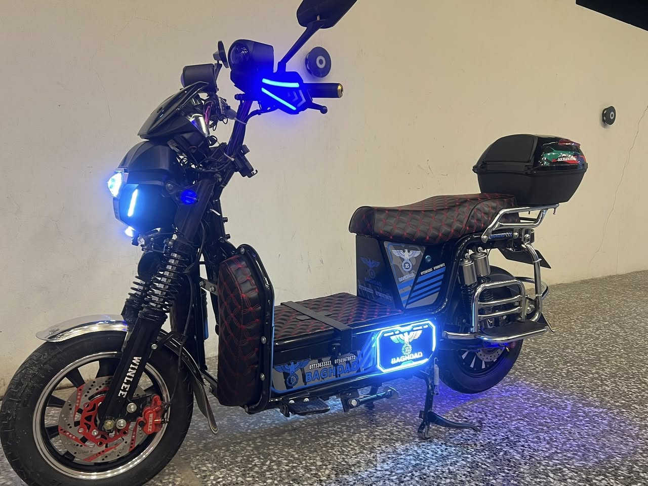 سلام عليكم (موطور للبيع جبلي  استخدام شهر واحد سعره 775 وبي مجال موديل 2026 مكان الفلوجة حي رساله 
باتري (6)يقرن (10)


**إذا كنت صاحب هذا الإعلان وتريد حذفه لأي سبب، رجاءا أرسل رسالة إلى الدعم الفني**