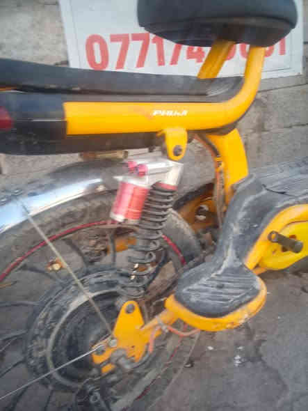 السلام عليكم دراجة عاطله ابيعه عاطله اريدها 100
مكاني رحمانيه الشعله _ شارع الشيش 
الرقم 
***********
