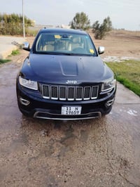 جيب لاريدو 2014 خليجيه  مكان بغداد حي النصر قرب الجسر الفرنسي  السعر 1...