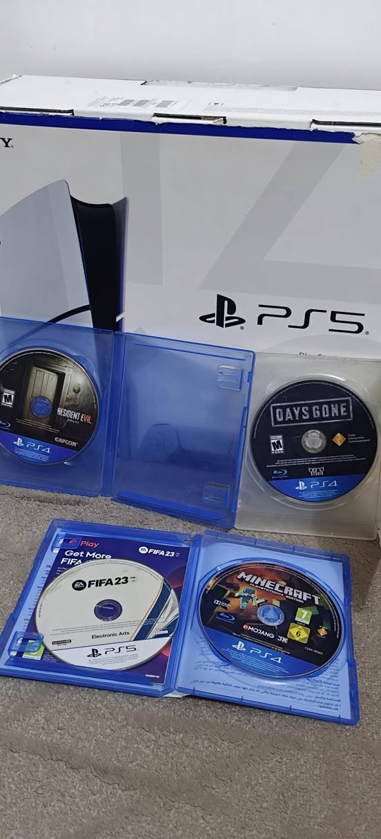 الرجاء قراءة المنشور جيدا حته مباشر بدون شرح وتتعبني واتعبك
متوفر جهاز ps5 سلم اوربي ذاكرة 1 تيرا
الجهاز نظيف واستخدام قليل كارتونه وغراض كاملة غير داخل تصليح او تنظيف وتاخذه من البيت اي خلل يطلع بي ترجعه واني ممنون
ملحقاته 2 جويستك اصلي 
ستاند حائط مع شاحن جويستك RGP
مع اربعة اقراص 
البلي يحتوي على 3 حسابات شخصية مو تجارية خاصة بيه اني مسويهن 
بيها مجموعة العاب قوية 
فيفا 26
سبايدرمان
مافيا 3
اساسن فالهالا
مورتال كومبات
كود الحرب العالمية الثانية
ذا وتشر 3
تومب رايدر الاجزاء كلها 3
انشارتد الاجزاء كلها 4
بخصوص السعر مراح اذكر لان ولد الحرام هنا تكسر بالسعر مع احترامي للناس الاوادم والشراي اكيد اتساهل ويا وشايف خير مقدما الي ياخذه وبالعافية ♥️
للتواصل ***********
ملاحظة ابيع كامل
