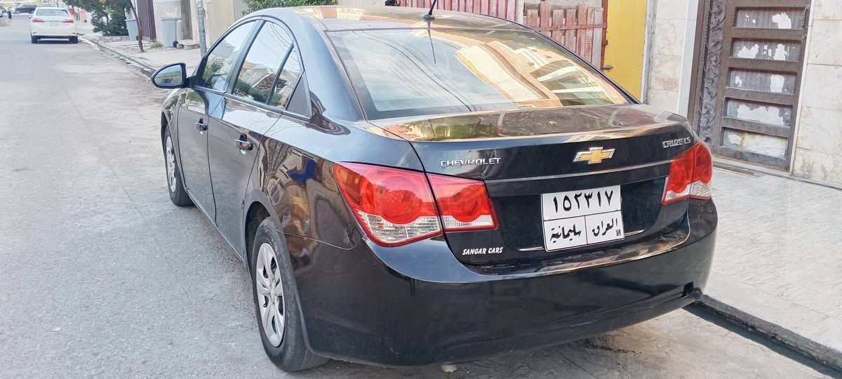 شۆفرلێت کروز مۆدیل 2013 مواسفات خلیجی فول تەنها سلایت نیە گێر و مەکینە و تەبرید و تەقەو رەقەی بەشەرت بۆیاغ تەنها دوو پارچەی هەیە پێش و پشتی کەپسە لێدرانی نیە سەیارەکە زۆر خاوێنە دینار مەسرەفی تێدا نیە رەقەم سلێمانی یە تحویل و وکالەی بەشەرت  غرامەی پێنج سەد هەزار لەسەرە دوای معاملە دەتدەمەوە سعڕ 59 وەرەقە و معاملە *********** كورك يان واستاب أربيل, العراق
