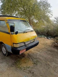 كيا بيستا • ١٩٩٤ • محرك نضيف