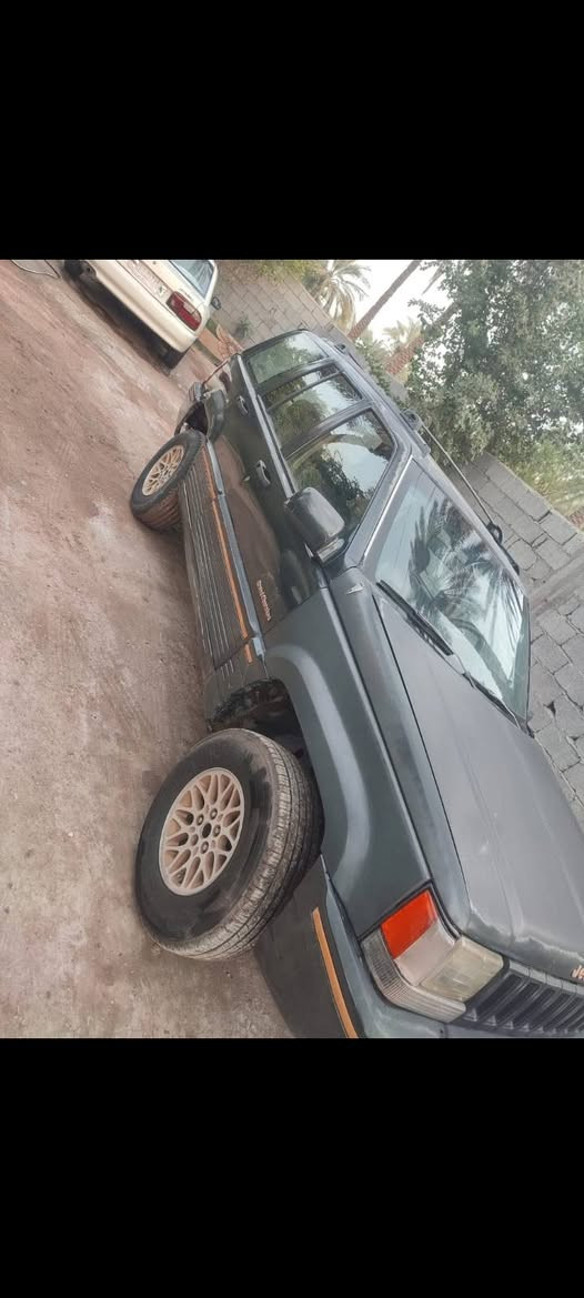 سلام عليكم جيب ٩٤ بغداد تحويل مباشر سيارة جاهزاء ومكفوله تبريدشغال مكينه ٢٥٠٠ بطه سعره ٣٣ مكانها المسبب


**إذا كنت صاحب هذا الإعلان وتريد حذفه لأي سبب، رجاءا أرسل رسالة إلى الدعم الفني**