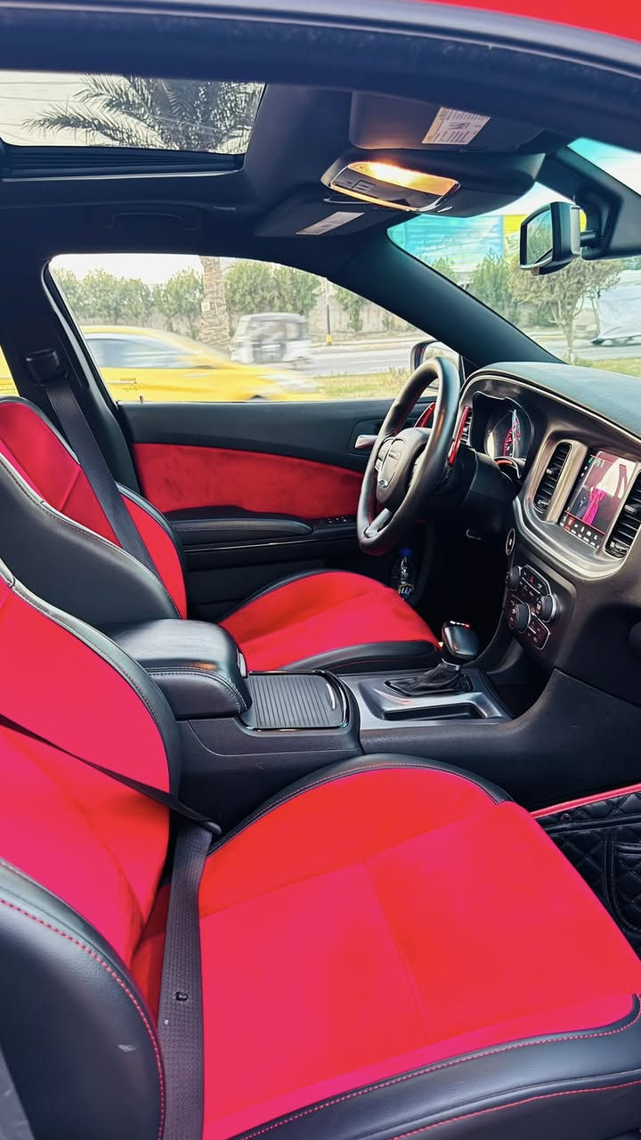 سلام عليكم
جارجر RT مديل 2022
سوبر تراك باك  
رقم اربيل 
امريكي حادث جاملغ وربع بنيد فقط بدون شاصي ولغد ما واصل 
السياره جديده كلش ماشيه 27 ميل 
السياره فتحه 
معروفه مواصفات الارتي 
مكاني بغداد 
التواصل علا الرقم ***********
غير متواجد علا الفيس
