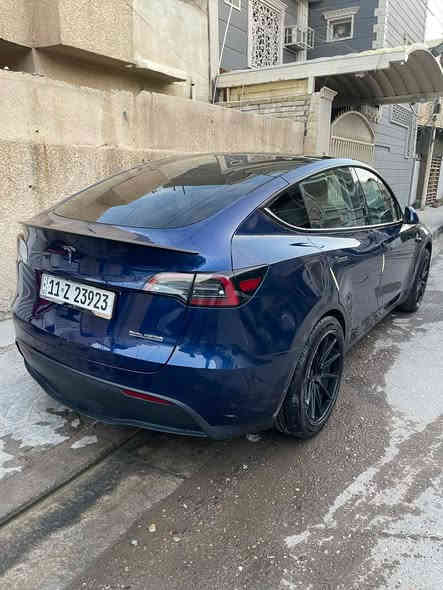 تيسلا واي بيرفورمنس 2023 
اونلاين 
السيارة جاهزة من كلشي 

ممشى 37 الف كيلو 

السيارة نظيفة ومرتبة وياهة شاحنة 48 امبير اصلية 

معروفة مواصفات السيارة 
من ال0 لل100 ب3 ثواني 

الرينج 450 كيلو متر ✅

السعر 189 ورقة 👍 

العنوان بغداد منصور او حي العدل 
*********** واتساب
