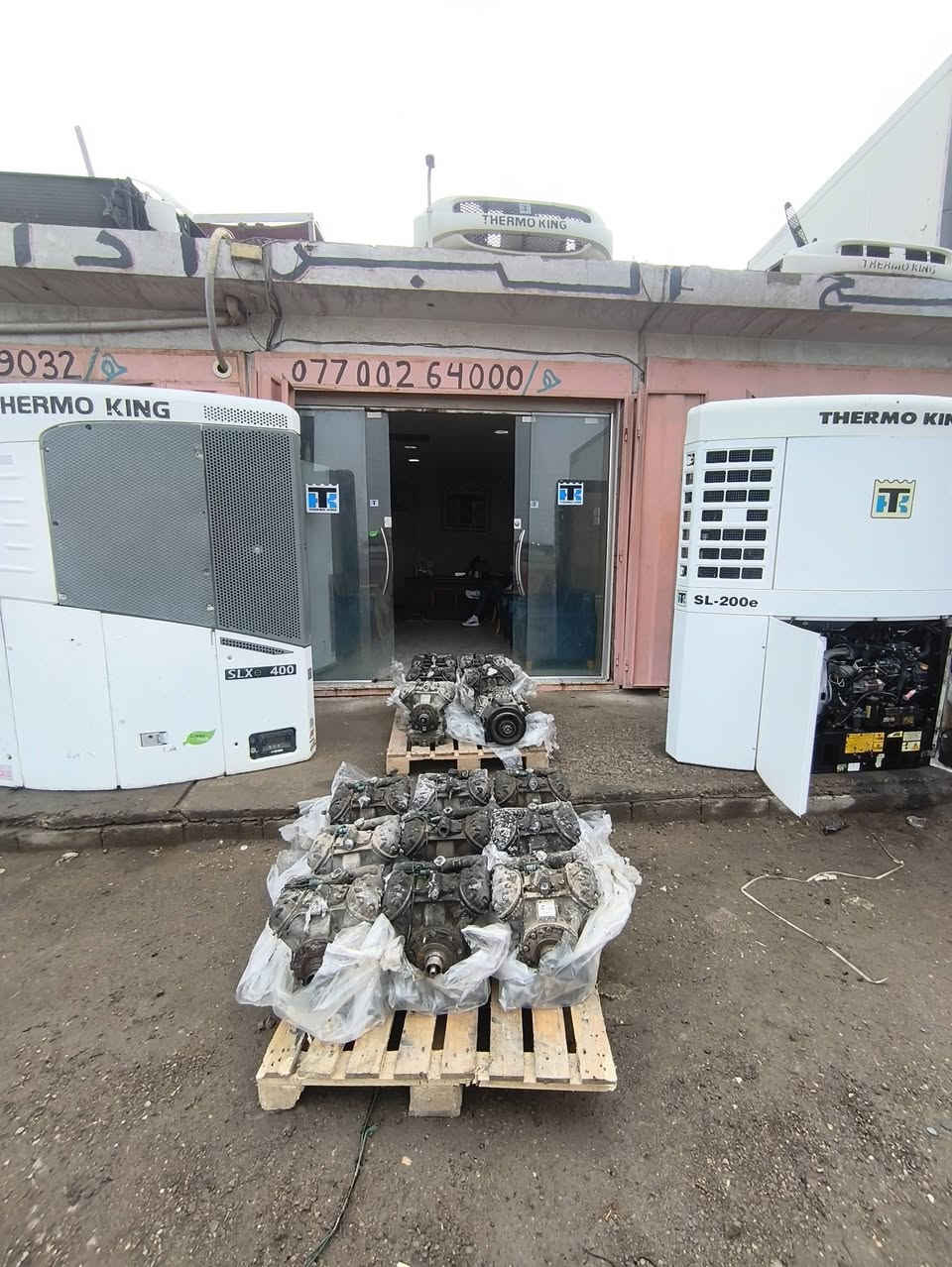 تم بعون الله تعالى وصول كومبريسر باص شفت رفيع بموديلات تبدأ من:
(2017....) 
(X430)
وبأنسب الاسعار 🌷🌷
Alaa Al-Asal /***********
Mohammed Assal /***********
علي عقيل /***********
