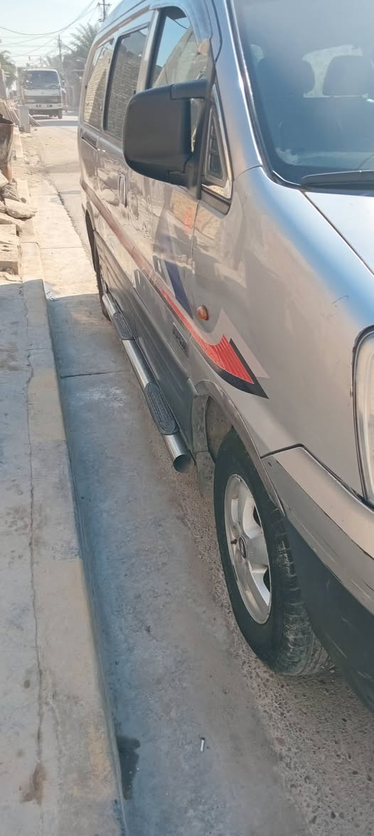 السلام عليكم ستاركس 2007 مسكر سياحي مكينه بيها تبخير كلش قليل وكير اوتوماتيك واكسل حدادة أمامي وخلفي كله جديد تبريد وتدفأة كله شغال كهربائيات كله شغال وتخم تاير جديد الدواخل كله بلادي كشنات جلد بلادي السعر 83 وبيها مجال قليل 
للإتصال:***********
