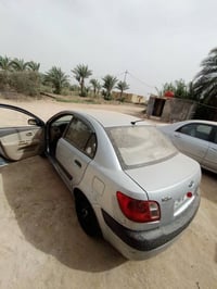 كيا ريو • ٢٠١٠ • رقم واسط