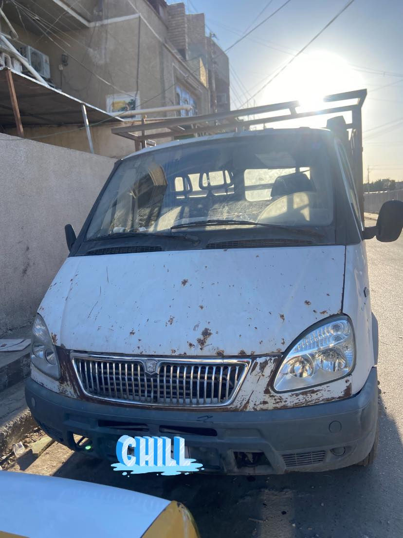 سياره للبيع جاهزه مابيها نقص الف دينار متصرف عليها بلاديه ما محوره بأسمي  سعرها 40 ورقه  رقمي ***********
