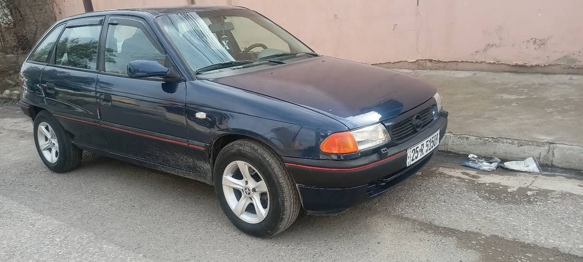 استرا حجم 20
كير توماتيك + تبريد +جامات اماميه كهرب+ مرايات كهرب

كير محرك شرط مكفوله من الضربه فقط صبغ عام جماليه 

رقم كركوك بس السياره باسمي بالموصل سنويه جديده الى 2029 ورقم جديد وهزه جديده الى شهر 10

السعر 58 وبيها مجال للطيبين مكاني الايسر حي الميثاق

*********** الما شراي لا يعلق وشكرا
