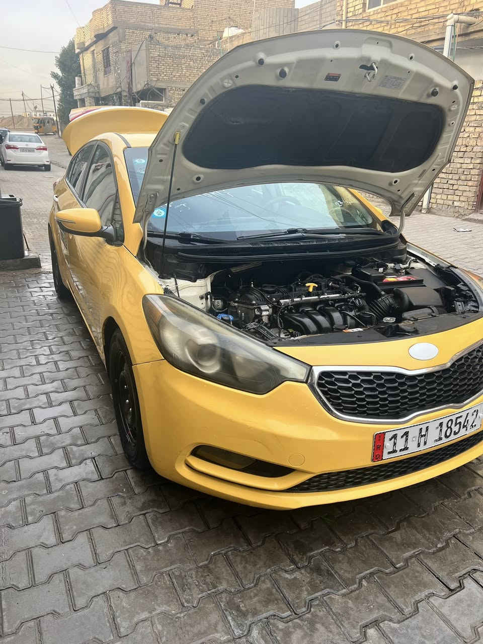 السلام عليكم فورتي موديل 15
سياره جاهزه مدوشمه عام 

مكينه كير مكينتها 1800 دوش المرغوبه 

رقم جديد سنويه لل 29

ماشيه 180 فقط مراوس بكورلا 13 امريكيه

بيع ماابيع عندي خط تعذروني

مكاني الشعله 

***********
