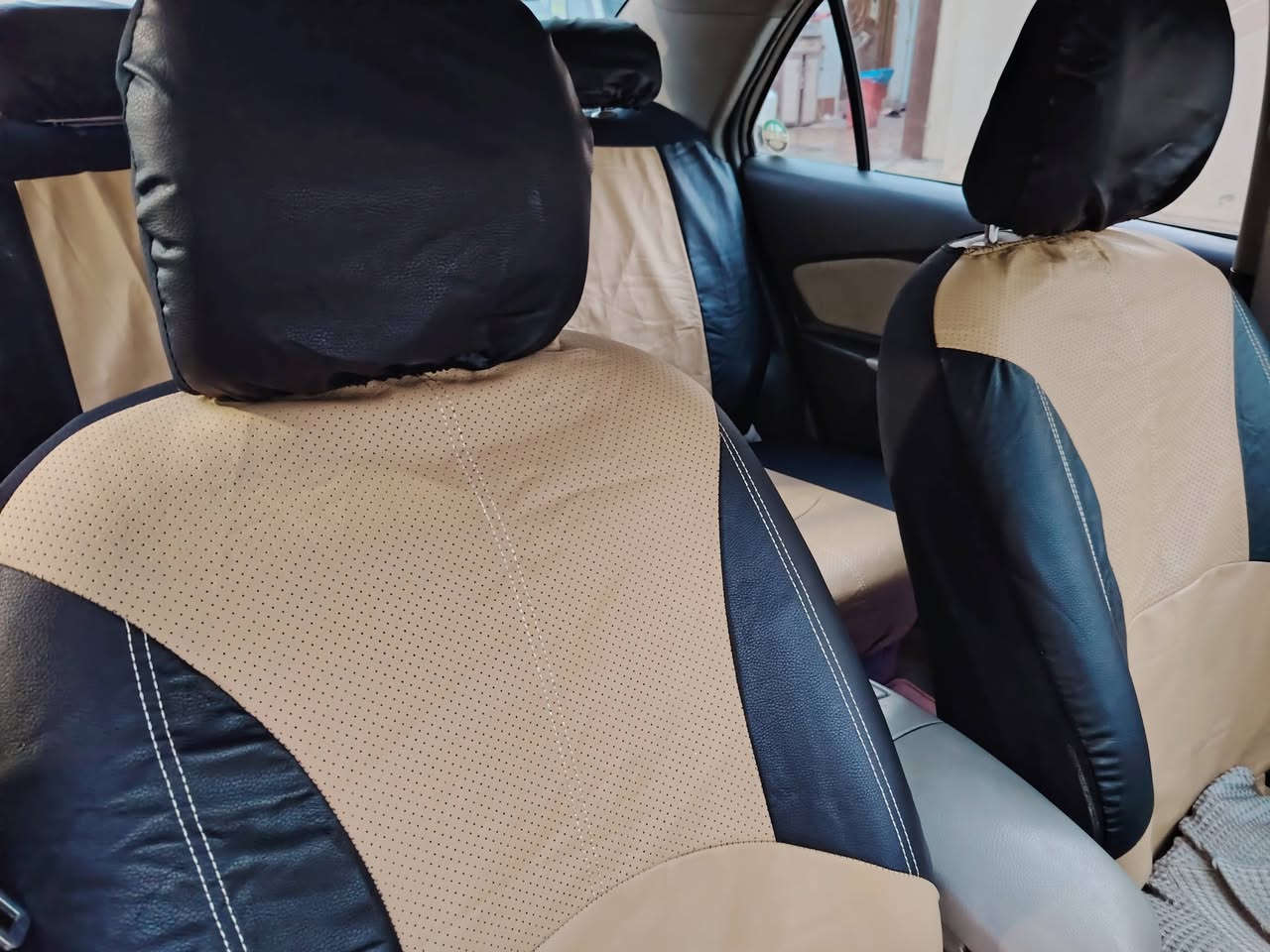 السلام عليكم
يارس 2009 خليجي 
كير اوتماتيك
محرك كير خير من الله
بيها ٢ قطع صبغ
وقطعه تبديل بنيد
سياره جاهزه مال بيت
نضافه فول استفسار راسلني خاص
السعر ٨٠ وبي مجال


**إذا كنت صاحب هذا الإعلان وتريد حذفه لأي سبب، رجاءا أرسل رسالة إلى الدعم الفني**