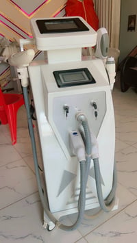 للبيع جهاز ليزر  تقنية IPL / E-light (الضوء النبضي المكثف):إزالة الشعر...