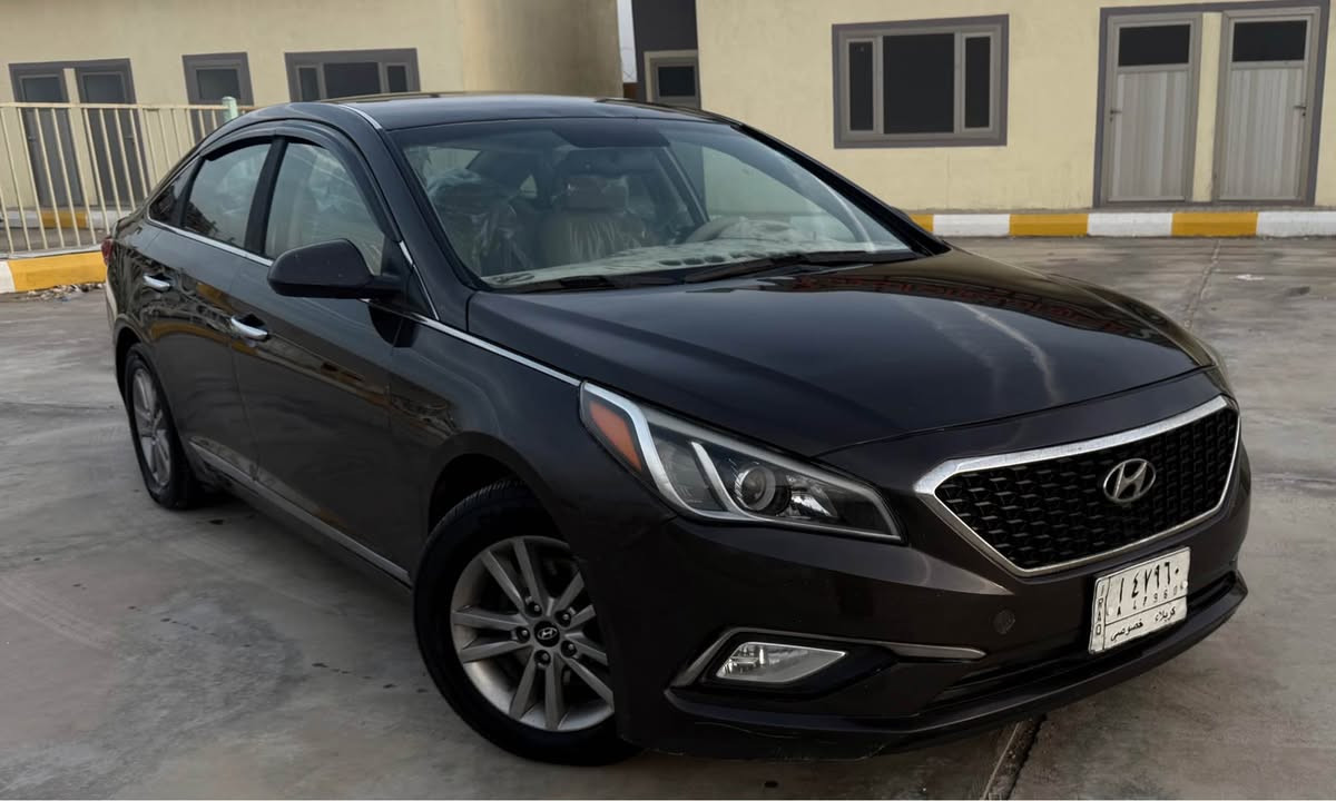 سوناتا 2015 حره تحويل وارد أمريكي بيه جاملغ وبنيد بدون ضرر داخلي سياره جاهزه من كلشي حداده كير تخم تاير كله جديد ميكنه2400 
سعر 107$ 
الاستفسار/ *********** البصرة, العراق
