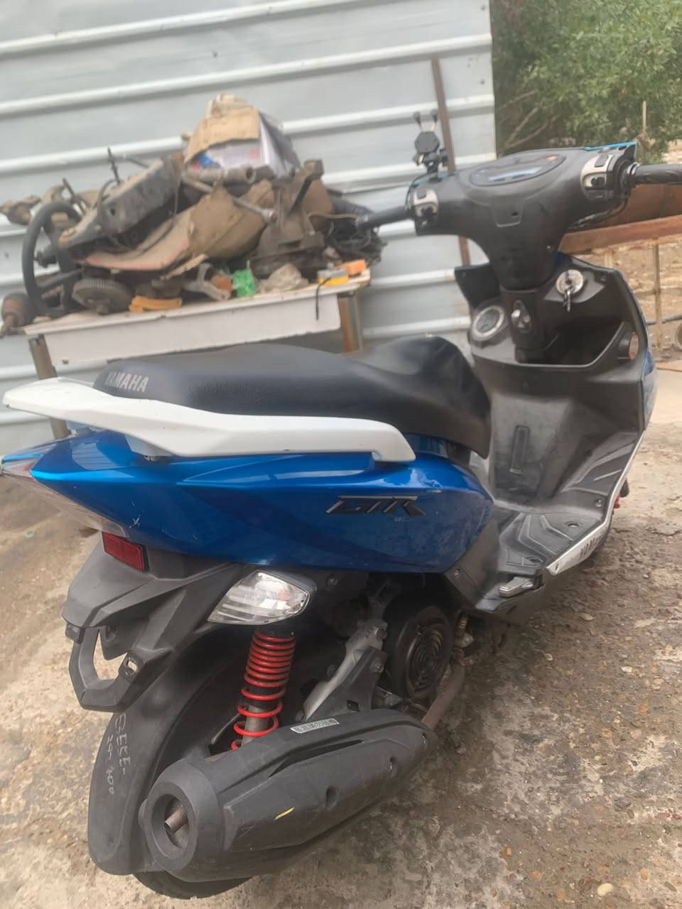 سلام عليكم جيتي ار مكفول كفالة عامه فول مواصفات إذا بيها برغي مفتوح ترجع الدراجه العنوان بغداد الرقم ***********
