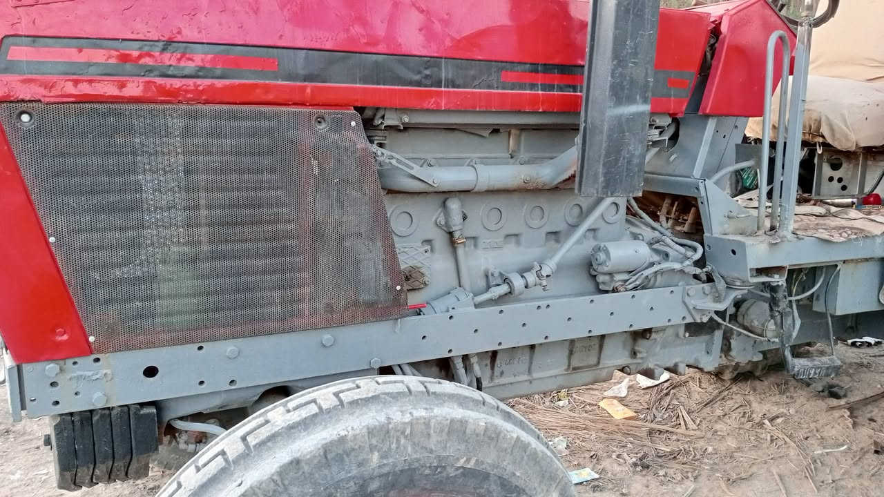 السلام عليكم ورحمته الله وبركاته اخوان مكينه عنتر 81حجم ،121الكينه شرط النظافه محرك شرط لاتنقيص لا تبخير كير اكسن هايدى ليك شرط المدينه مال جناي ماتذب عليه ولا ربع  ولا برغي شد وكرب الكمينه حالين تشتغل عله باب الله رقم قادسيه وراهه فدانه  رباعي مالته الصلي السعر ،8500 العنوان الديوانيه الحمزه الشرقي مقابل اليمام الشارع العام رقم تلفون ***********,ارياده***********
