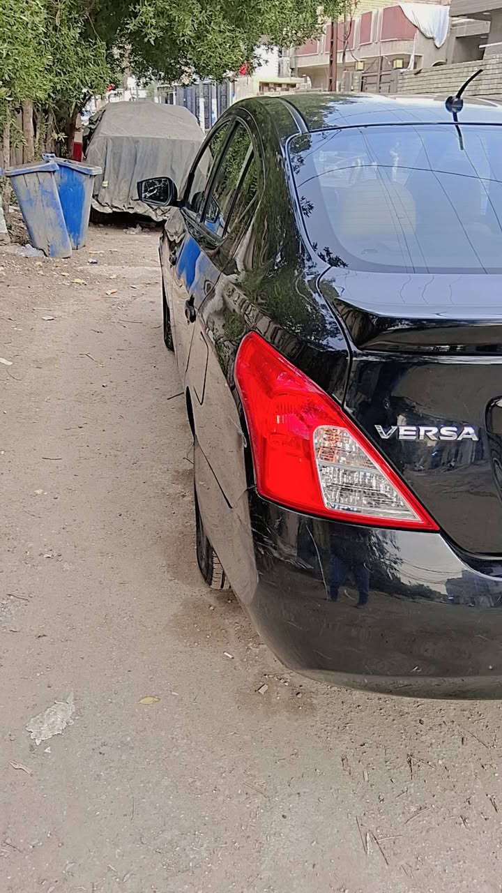 سلام عليكم
فيرسا وارد امريكي 
حادثه بس جاملغ 
مديل 2019 رقم بغداد 
لون اسود 
رقم شاصي وصور الحادث بلمنشور 
ماشيه 100 الف 
سعر 87 وبي مجال 
مكاني البلديات 
***********
