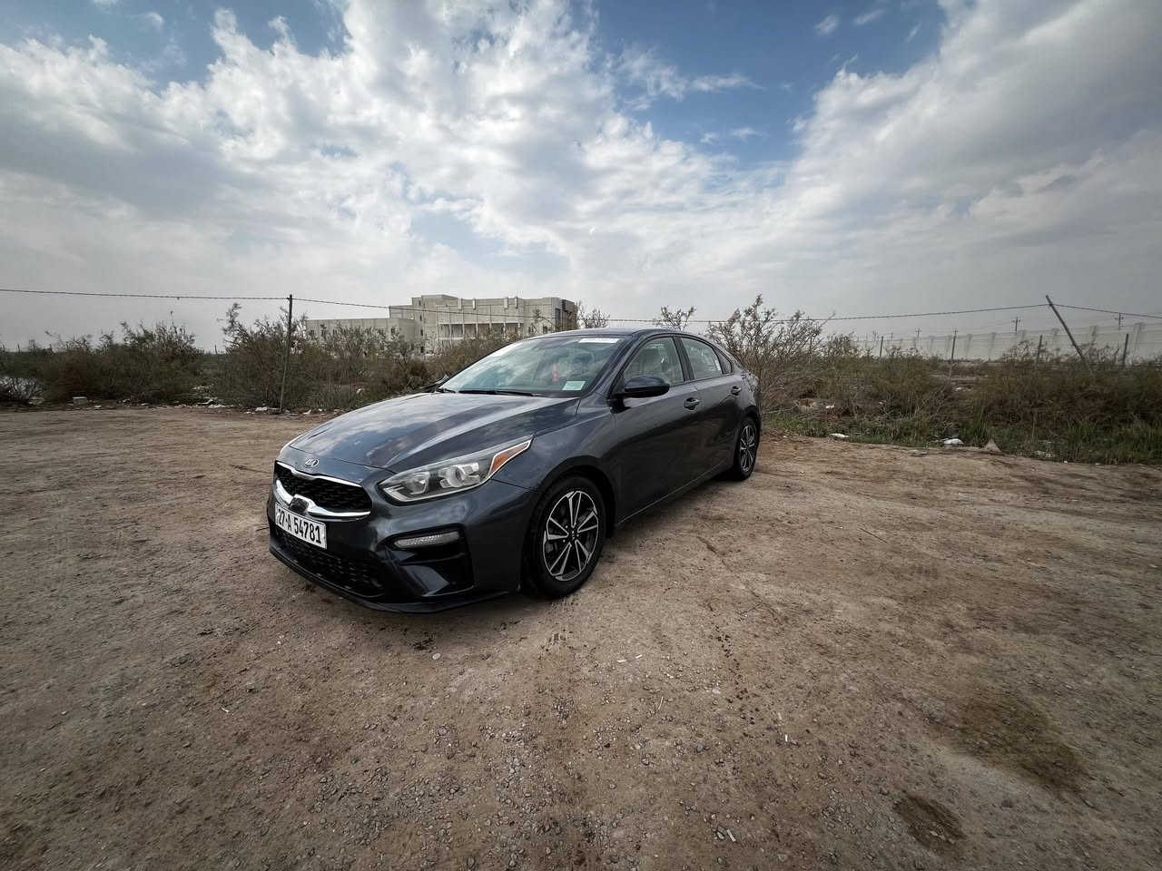 فورتي 2019 حرة بأسمنة 
مكينة 2000 دوش وكير AT المرغوب مكفولات السيارة جديدة كتلوكات الشركة بيه وتخم تاير جديد قبل اسبوع بدلتة
مواصفات تحديد مسار رادار مانع انزلاق حادثة جاملغ وبنيدوبيه رشات صبغ جاهزة السيارة للاخير 
بسعر 114 ورقة
***********
