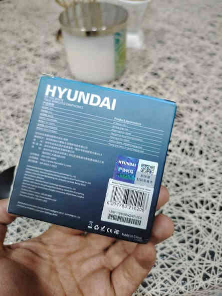 مستخدم هونر x9b 5G
ذاكرة 256
اللون اسود 
عشوائية 12 + 8
شاشة 120 فريم
نضافة 90
معالج Snapdragon 6 gen 1
+
 وياه سماعات اذن لاسلكية ماركة هونداي

السعر 245 الف

  مكاني بغداد الحرية 
اتصال
*********** بغداد
