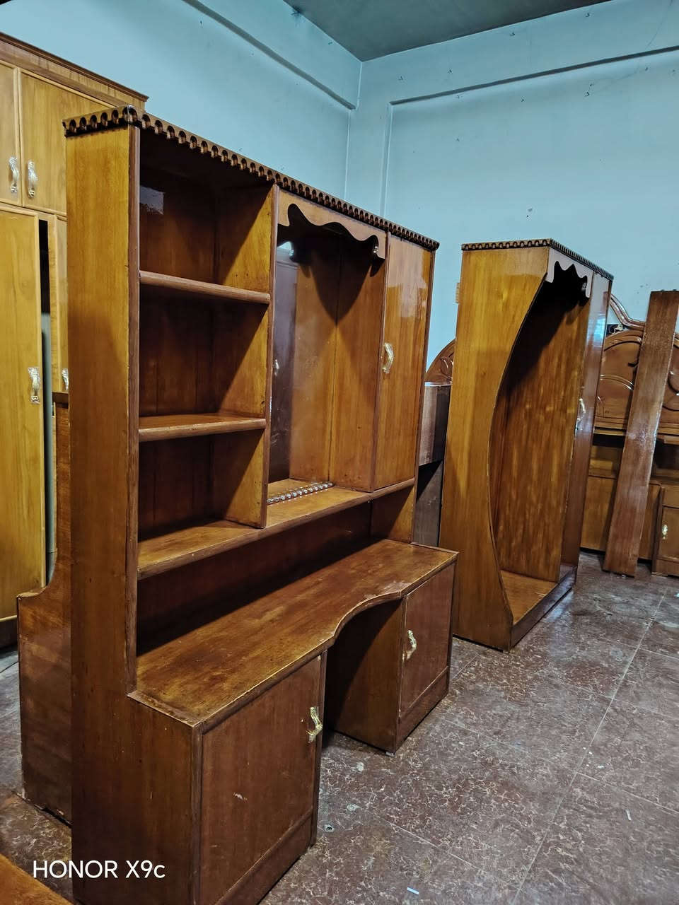 #للبيع 
غرفة السعر 650
العنوان 
الأنبار ا_لرمادي _التأميم القادسيه الثانيه _مقابل مدرسة زين العابدين الأهليه_ مجاور حدادة البركه
اللتواصل 
***********
***********
