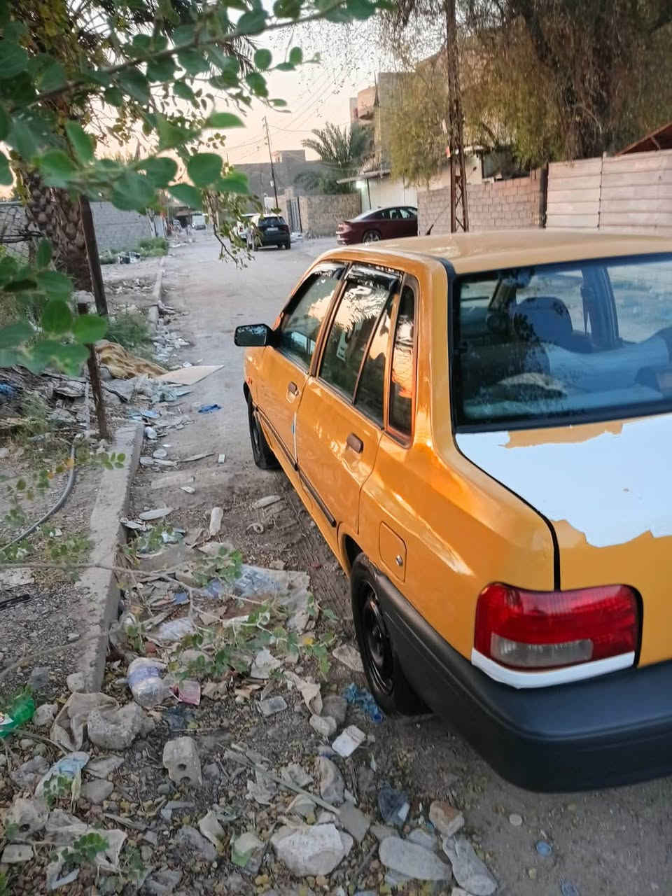 سياره جاهزه من كوليش مصفره غرامات وهيهه السعر٢٤ العنوان الدوره شارع ٦٠ رقم الهاتف ***********

