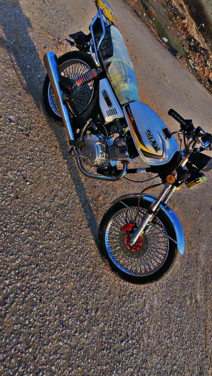 تايكر موديل 23  المحرك اخرس ماله صوت اوراق سكنر للبيع السعر 600 وبيه مجال المكان حله ***********
