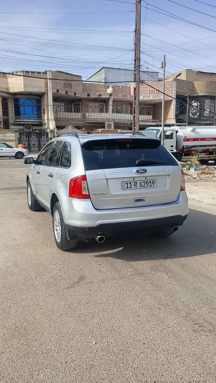 سلام عليكم فورد ايدج مديل2012 وارد مريكي حادث باب ساق بدون دواخل مكفولة شواصي تكم ولغود وقمارة مكفولة بيهة 4 قطع صبغ فقط مكينه وكير جدد تحويل مباشر كل نقص مابيهةسيارة جهازة وجديدة تخم تاير جديد سعر77 مكان سيارة بغداد 
تصال ***********
