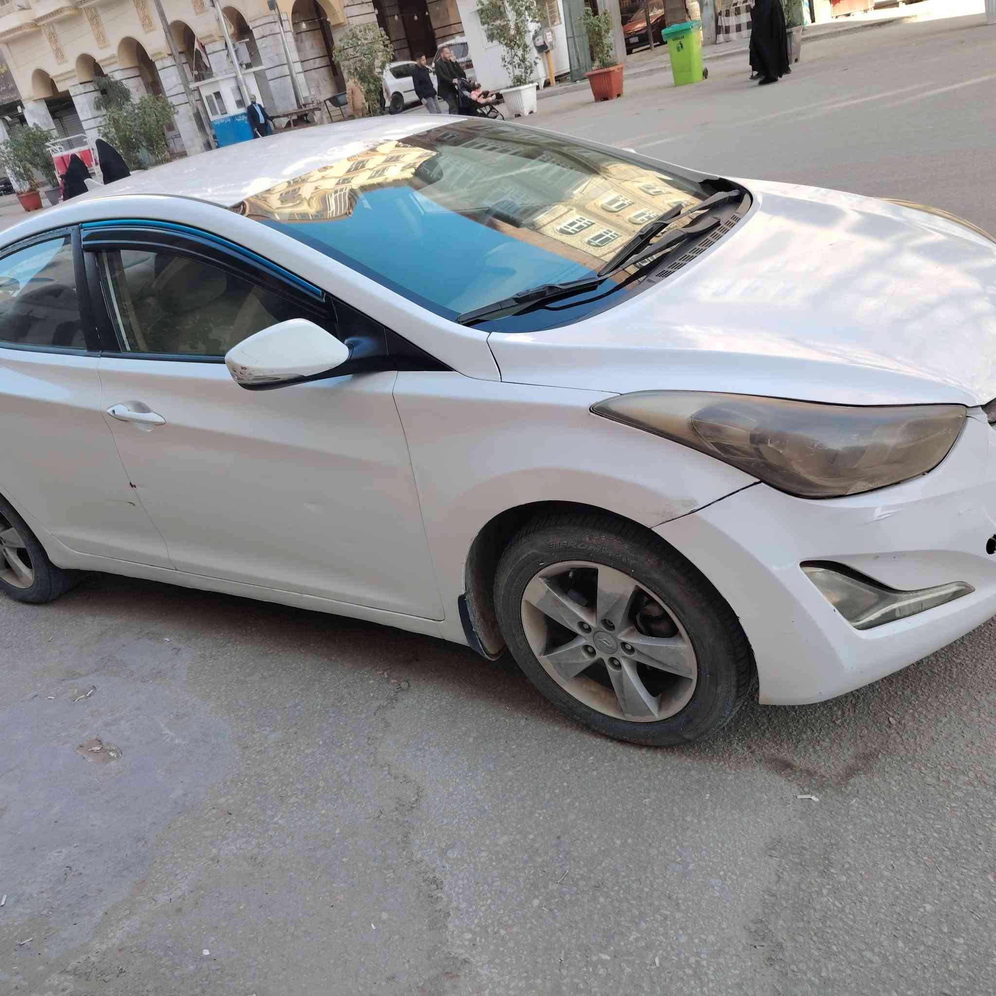 محرك 1800 دوش
رقم دهوك دولي بأسمي سنوية لل2029
السونار مرفق مع الصور البنيد طاير مو حادث بالسيارة
كفالة تامة محرك والكير وشاصي ودواخل 
السعر ٩٧ ورقة وبيها مجال 
متوفر واتساب واتصال  ***********
                    ***********.
السيارة في كربلاء المقدسة.
