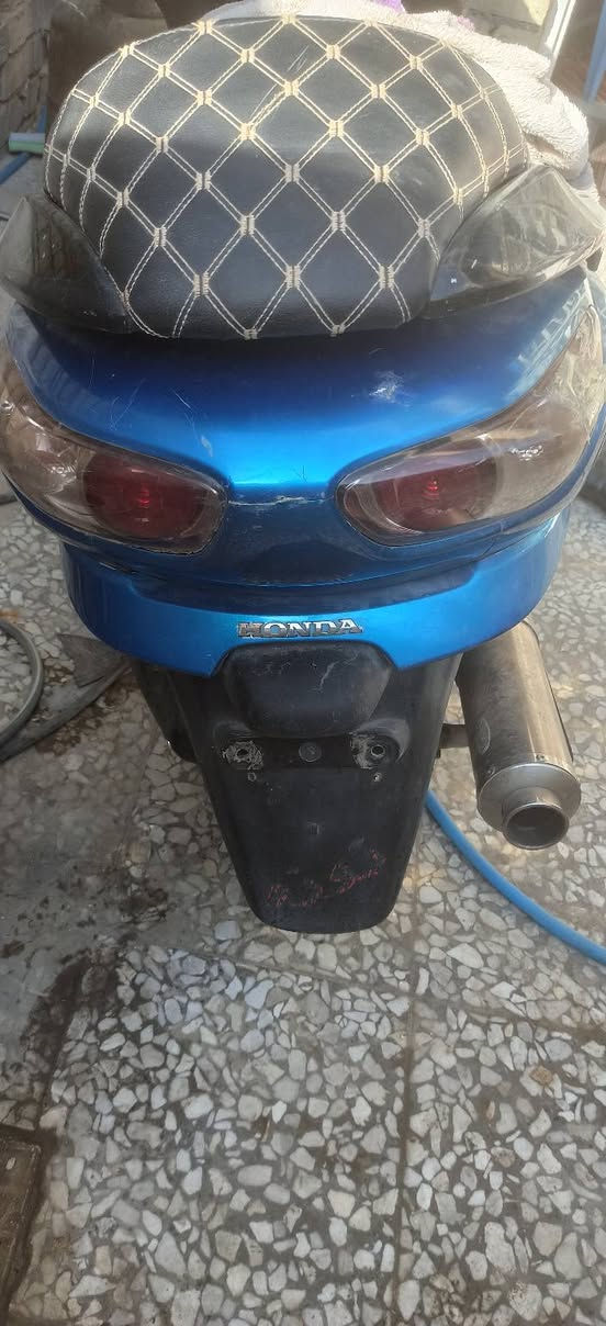 السلام عليكم فورزه للبيع بصمه جهزه شلعه مشي خير من الله مكانه بغداد العبيدي  اسعر 800 بيه مجال قليل ***********
