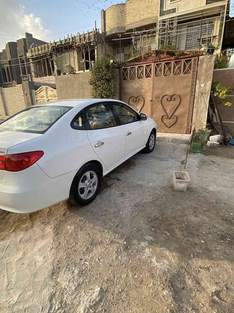 النترا موديل 2010مواصفات فتحه سقف اشاير مري محرك الف و600كير بي صوت بس أي شكال مآبي اطلع بي محافظات الي حب يبدله سعره300تخم تاير جديد صار10يام شديته سعرهه117عنوان بغداد شعب الستفار ع هاذه الرقم ***********
