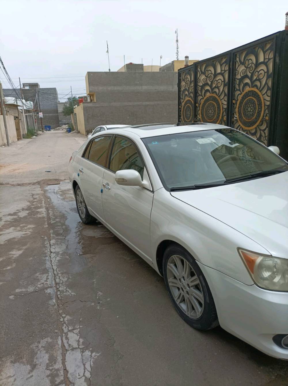 تيوتا افيلون مديل 2010 وارد خليجي فول لميتد كفاله عامه كير محرك شاصي فقط بيه قطعه وحده صبغ اثر شخوط للاستفسار الاتصال على ***********