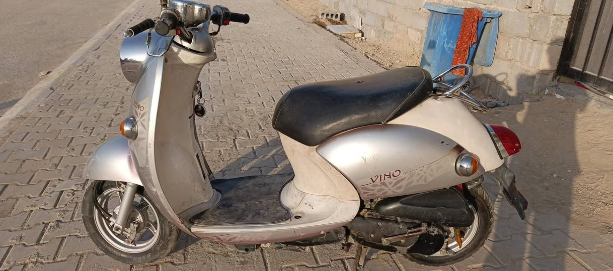 السلام عليكم 
دراجه عبد الحليم سرعه 80 تبريد ماء لبيع او مراوس كربلاء 
للاستفسار على الرقم 
 ***********
