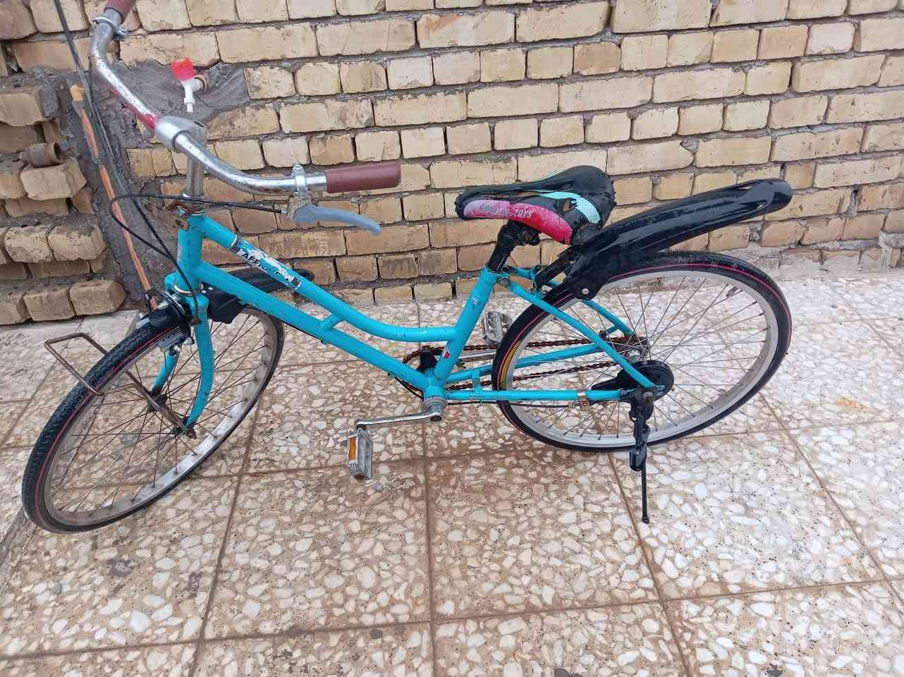 السلام عليكم بايسكل بناتي 22 كامل مكاني بغداد الشعب
*********** متواجد واتساب
