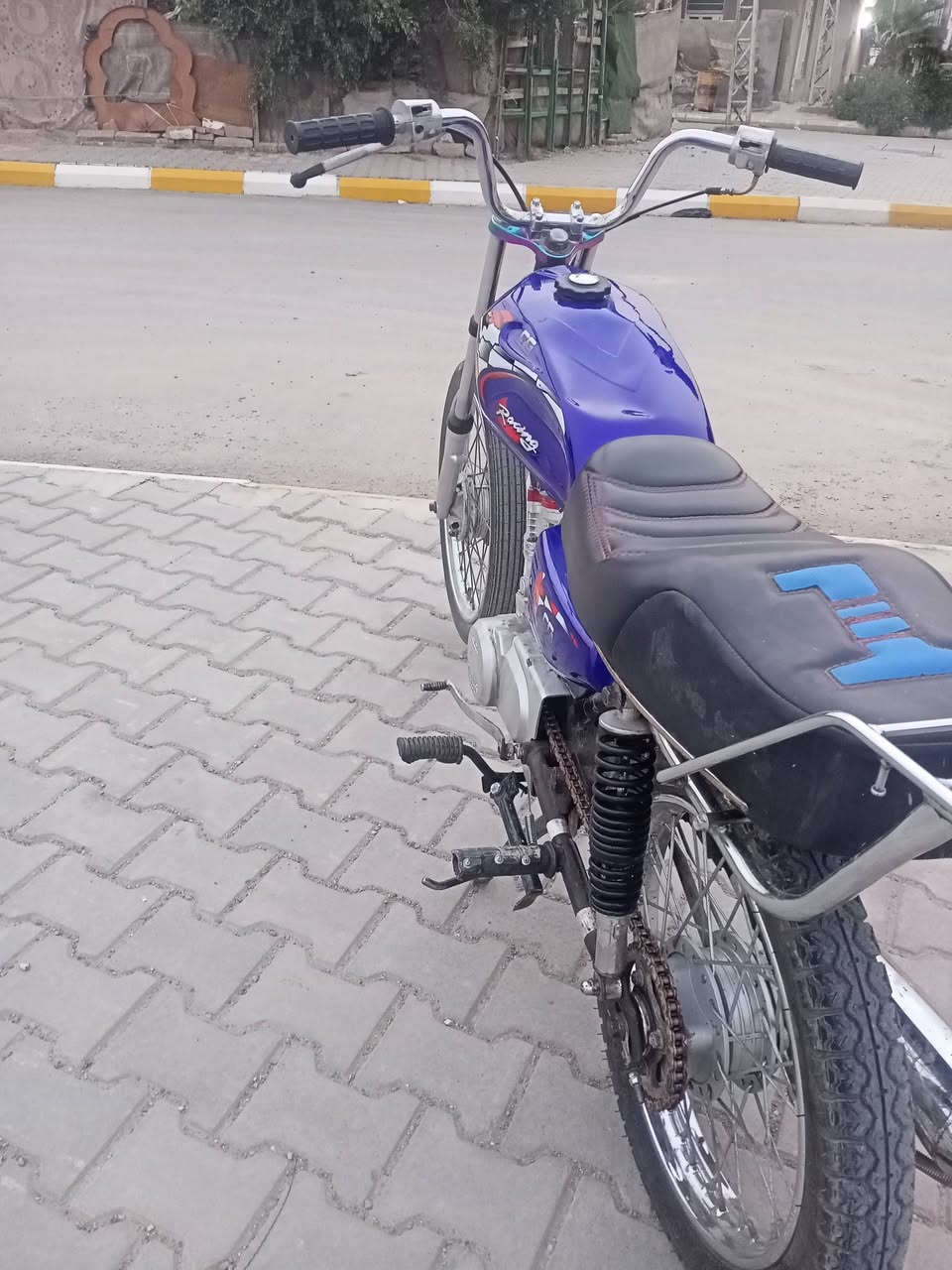 سلام عليكم دراجه اربع كير لبيع مديل 14 اوراق اصولي بل جيس تعمير جديد دراجه خير من الله مكاني كوت داموك السعر 450 وبيه مجال رقمي،***********
