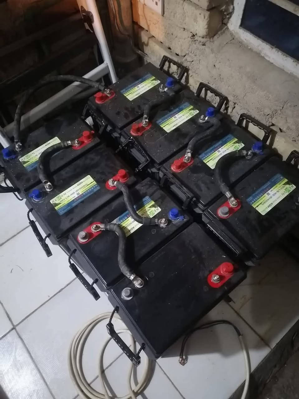 بضاعة امريكيه من سابع المستحيلات تتكرر البطاريات الكبار عدد 8 كل بطاريه 400 امبير 6 فولت شرط توصلك تقراء 7 فولت اخوان ممكتوب عليها تاريخ جدد كلش


**إذا كنت صاحب هذا الإعلان وتريد حذفه لأي سبب، رجاءا أرسل رسالة إلى الدعم الفني**