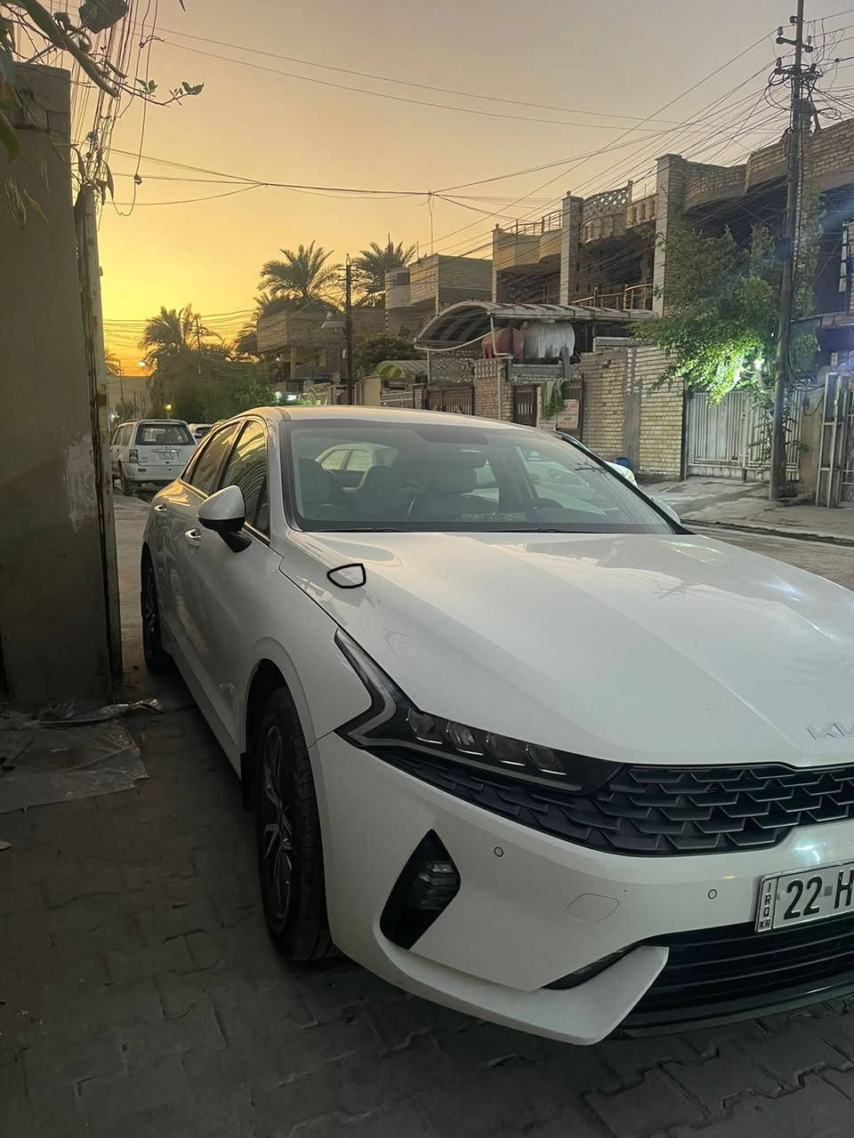 اسلام عليكم

K5 خليجي
 مديل 23
رقم اربيل بسمي
بيها صبغ كلش بصيط موضح بل صوره
فول مواصفات ماعدا بانوراما
كشن جلد
تحكم ستيرن
كشن كهرباء 
شاشه 
كامره
 
السعر202 وبيها مجال
 
***********
