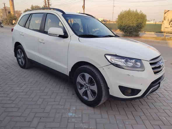 السلام عليكم
سنتافيا خليجي 2012
6 سلندر 
التفاصيل والسونار بالصور
السعر 120
بأسمي.. بغداد البلديات
***********
