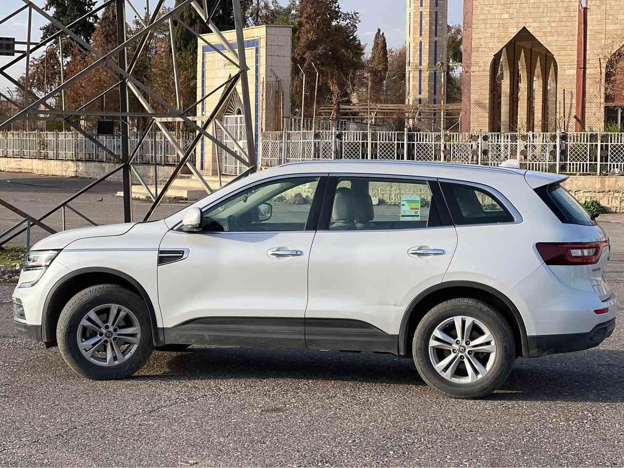 كوليوس موديل ٢٠٢٢ صفرى شةريكةى مهند هيچى نيه 
بؤياخ ٨٠ هةزار رؤشتوه
گيرو مةكينةو هةموو گيانى به شةرت
سعرى ١٥٩ معمالةيكى برايانه

كوليوس مديل ٢٠٢٢ صفر شركة مهند 
مابيها صبخ سيارة كلشي بشرط
0️⃣7️⃣5️⃣0️⃣8️⃣6️⃣8️⃣8️⃣4️⃣5️⃣8️⃣ أربيل, العراق
