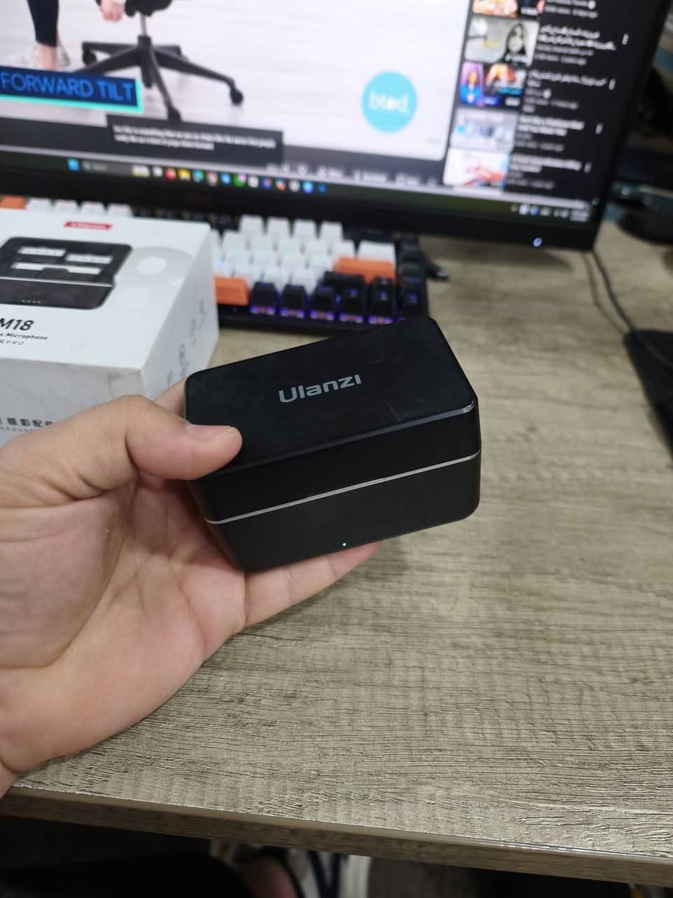 ULANZI AM18
نك مايك 75 نهايته 
***********
واتس
