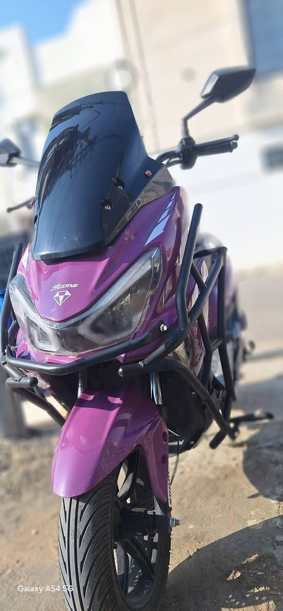 سلام عليكم
ماطور استعمال قليل اخو الجديد بدون اي عيب او نقص مكينه كبس  تشغيل عن بعد  نظافه ١٠٠% سعر ٧ وراق فيه مجال بسيط شراي يجي خاص او الاتصال علرقم ***********
