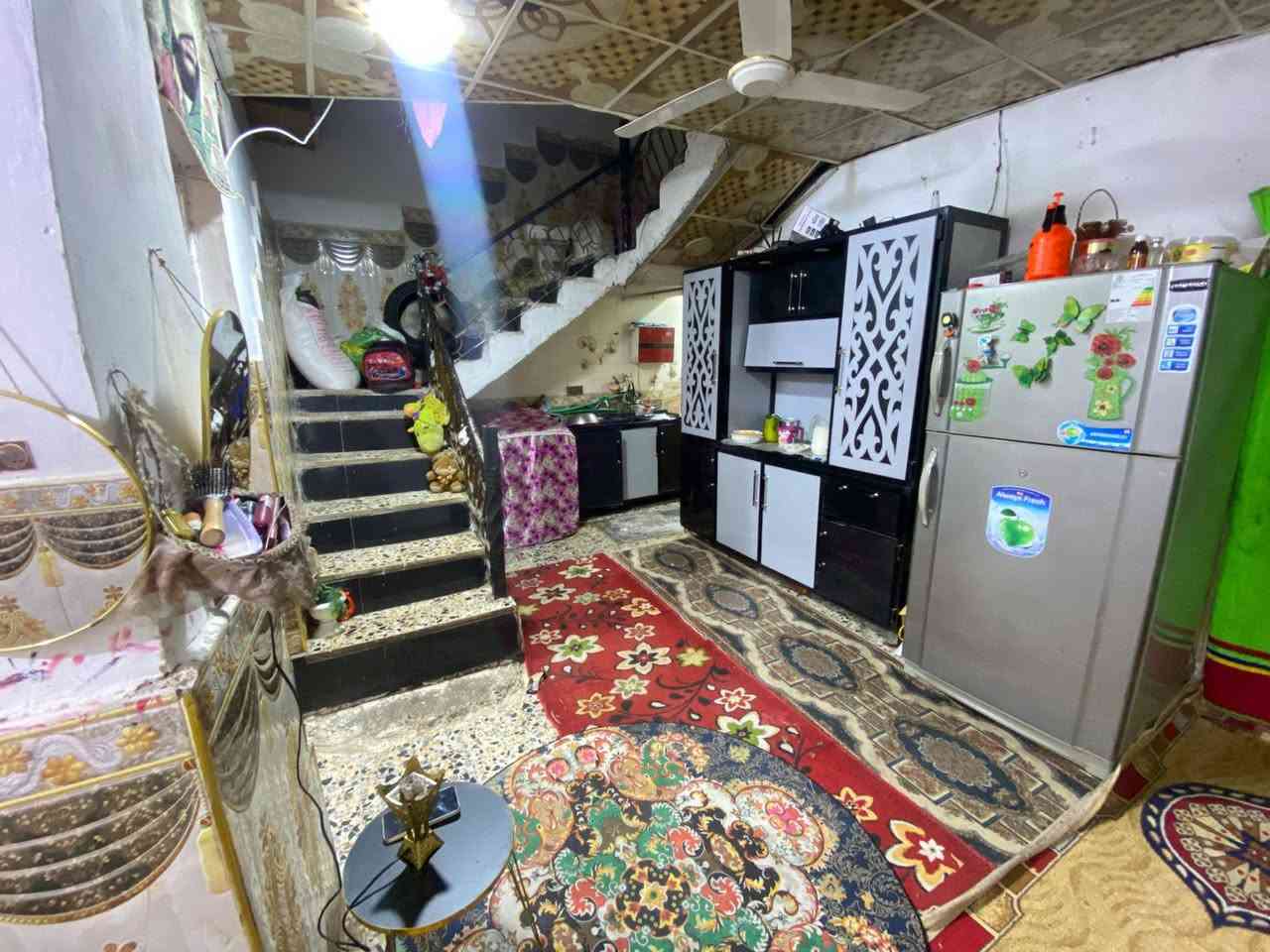 السلام عليكم دار للبيع في الدوانم شارع ابو دراج مساحه 100متر تحتوي على استقبال وغرفه نوم وصاله ومطبخ وملحقاته للأستفسار واتساب***********
