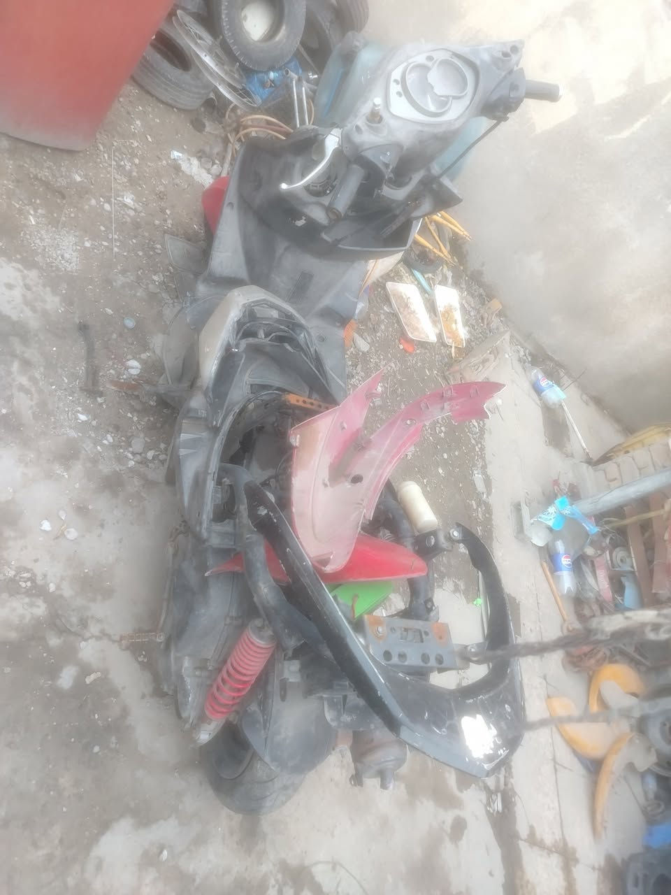 سكنس فحل مكينه تخبل نكره سلف بس كلج خلفي تعبان ب٣٠٠ وبيه مجال كامله كفراته مكاني الدوره ***********
