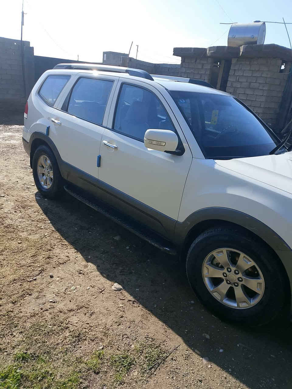 السلام عليكم 
سياره نوع كيا موهافي وارد خليجي موديل 2010 بچم محدث 2018  فور ويل فول مواصفات بصمه فتحه سقف بصمه أبواب  ضرر 3 قطع كير محرك شرط .السعر 135 وبيه مجال مكان السياره الشرقاط قريه الخظرانيه تجي تشوف السياره و تقتنع و بيك خير و اتدلل . استفسار اتصل ***********
