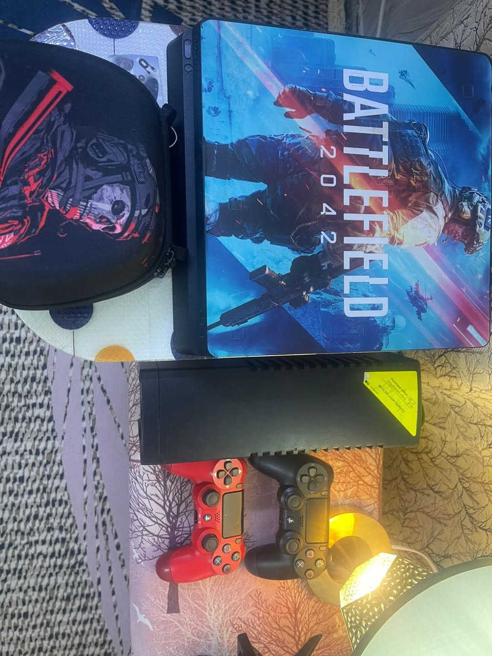 السلام عليكم بلي فور سلم مهكر نظام 9 مع كامل ملحقات ومع يو بي اس شركه فاربر مع 5 العاب السعر 275 استخدام شخصي وشتريته العام بس والله ما لاعب بي هواي وجهاز خدش مابي تجي وتفحص وتشوف بعينك مكاني بغداد البلديات 
هـ ***********
