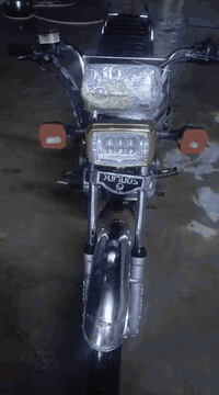 السلام عليكم ماطور ايراني سيفان مديل 2022محرك 150محرك مكفول كفاله عامه للستفسار عله   السعر ب 450وبي مجال الرقم ***********
