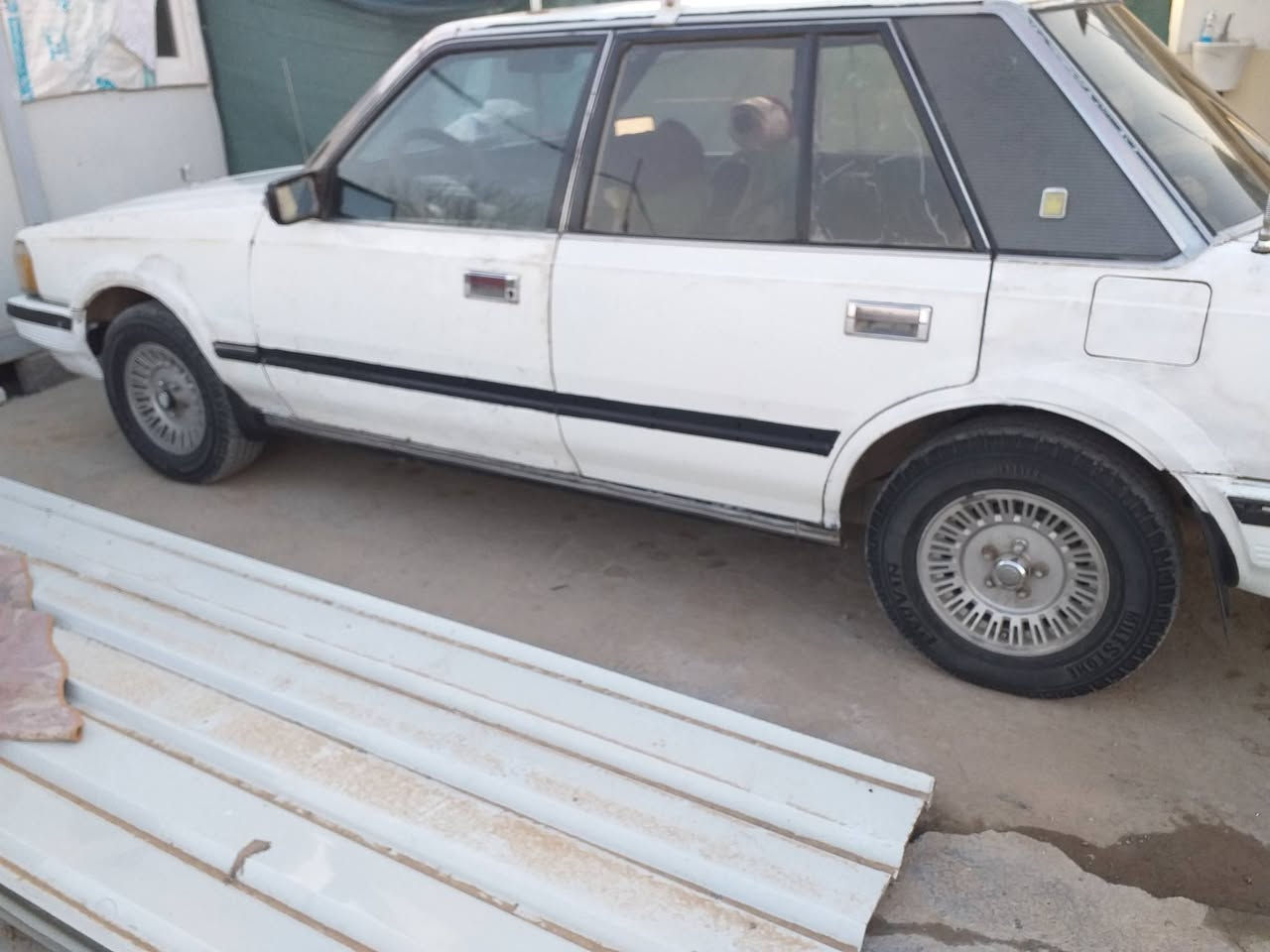 السلام عليكم ورحمة الله وبركاته للبيع ٢٥ورقه شرط التحويل سياره جاهزه مال بيت / ***********
