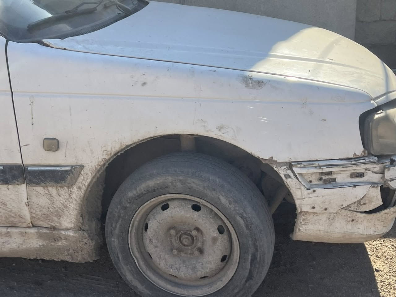 بيجو ٢٠١١ رقم بصره أليف تحًويل مباشر اكفله من الغرامات باسم صديقي مكينه وكير وين ما يعجبك اطلع بيها بس يحتاج ترتيب. مكاني بصره رقمي ***********
