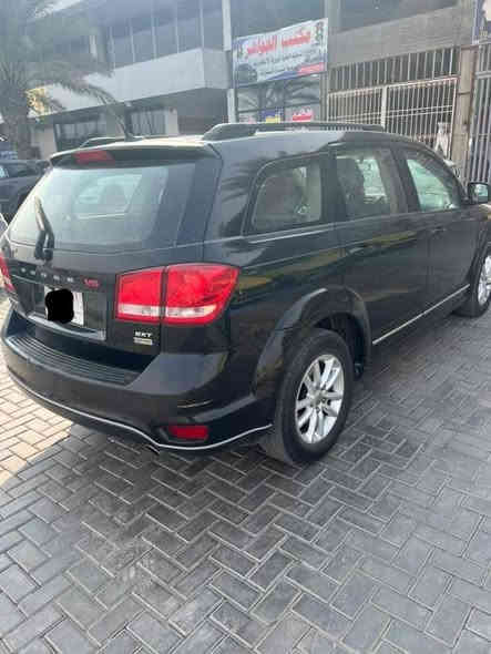 السلام عليكم دوج جورني موديل ٢٠١٤ رقم بغداد ٦سلندر ٣قطع تبريد ٧راكب بصمه تشغيل +ابواب  كير ومكينه مكفولا السياره خير من الله حادثها بس البنيد شطح فقط 
العنوان بغداد العبيدي ***********
