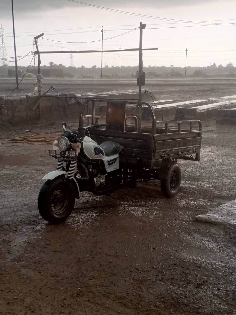 سلام عليكم ستوتة للبيع مديل 14 اوراق اصولي تعمير 26 صار يومين من كملت جاهزة من كلشي السعر 1750 بية مجال للشراي مكاني قضاء النصر رقم 📱 الهاتف ***********
