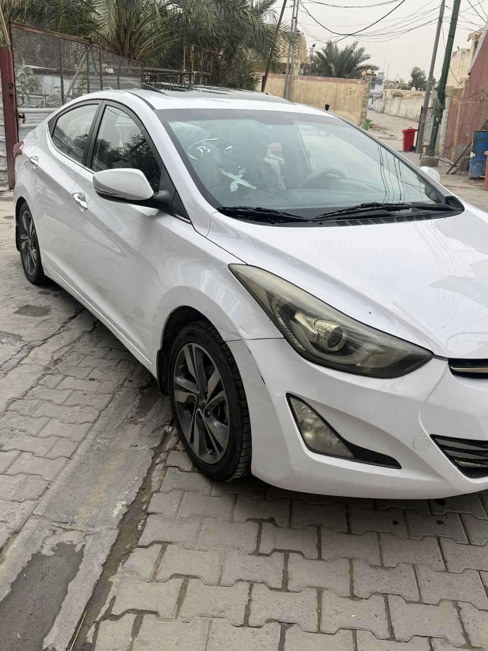 هيونداي النترا 2015 خليجي
لون ابيض ثلجي المرغوب
محرك 1800 دووش 

ماشيه119 Km حقيقي شرط الفحص
مواصفاتها 
بصمه 
كشنات كهرباء
سلايت فتحه سقف
دواخل عسلي الموغوب 
تحكم ستيرن 
قطعتين تبريد
كروس سرعه 
شاشه كبيره وكامره
لايت ليد 
بلوجكترات زينون
يدات نيكل
مرايات شفط واشاره
دبل كزوز بلادي
ويل كب بلادي وتخم تاير جديد
للاستفسار ***********
السعر ١١٧
